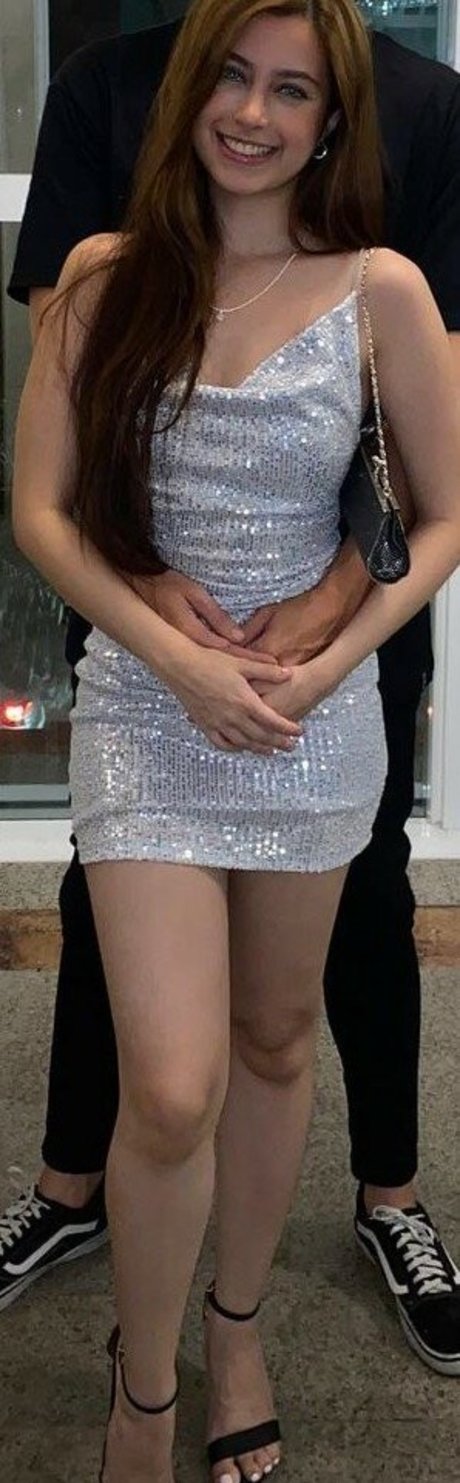 BiaGomez nackt sexy galerie