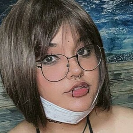 dicke trans-onlyfans erotische sexy fotos