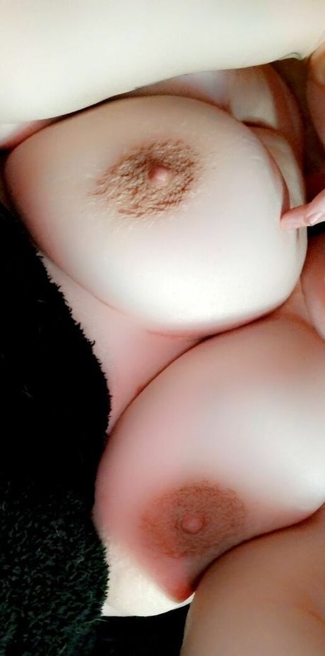 Milkybus nackt nette bild