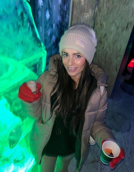 schöne ladyboy-onlyfans nackt nette foto