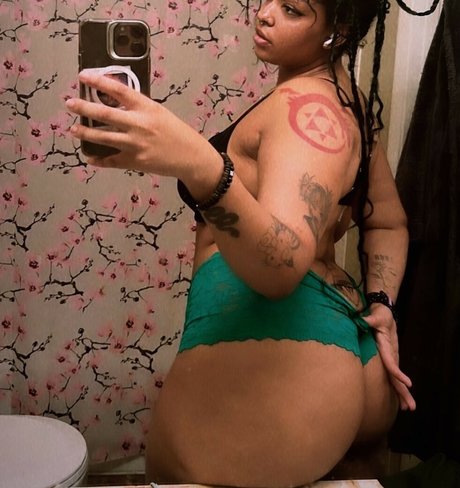 Daijaku sexy porno galerie