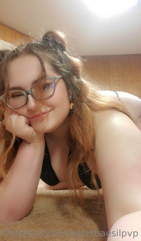 hazelbaesilpvp nacktheit top bild