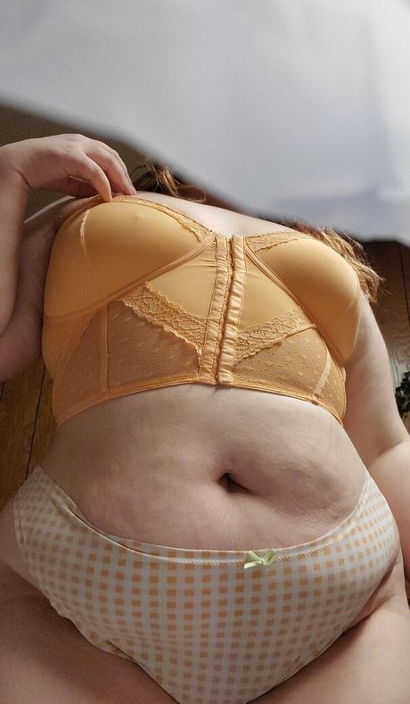 hazelbaesilpvp pornostar nacktheit bild