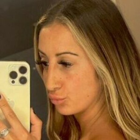 EDM Nurse exklusive bild