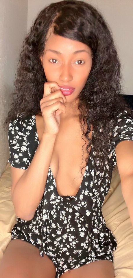 xxxbarbie schauspielerin nackte bilder