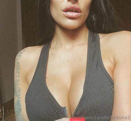 sportliche blonde onlyfans sexy heiße galerien