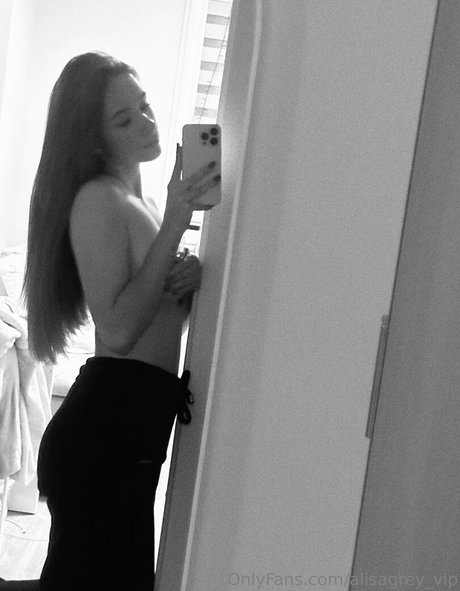alisagrey vip kunst nackt fotos