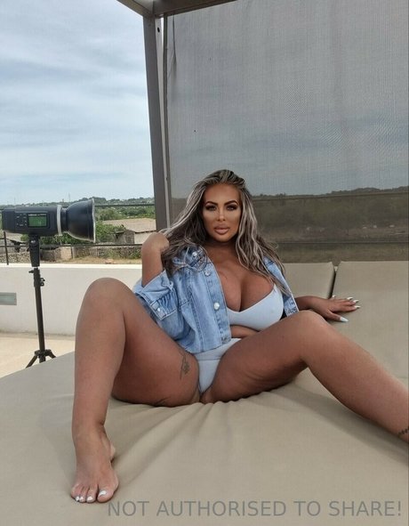 ebenholz-onlyfans perfekte hübsche galerie