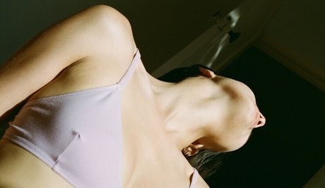 Bridget Gao Hollitt model fotos