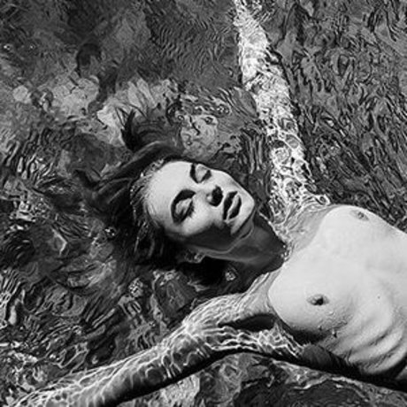 dünne blonde onlyfans top xxx archiv