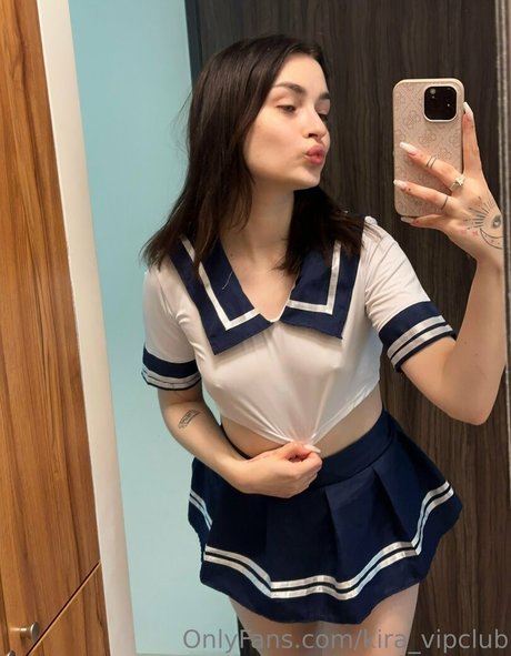 große titten bikini onlyfans sexy kunst bild