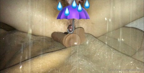 kailicious nackt freie bild