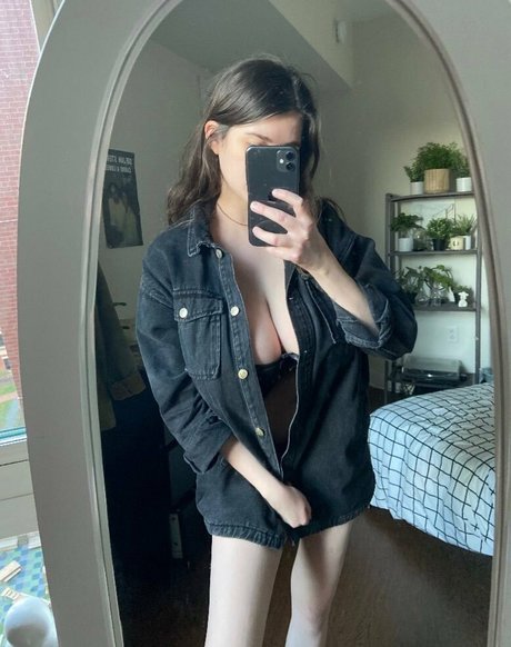 Baileymoon15 pornostar nette galerie