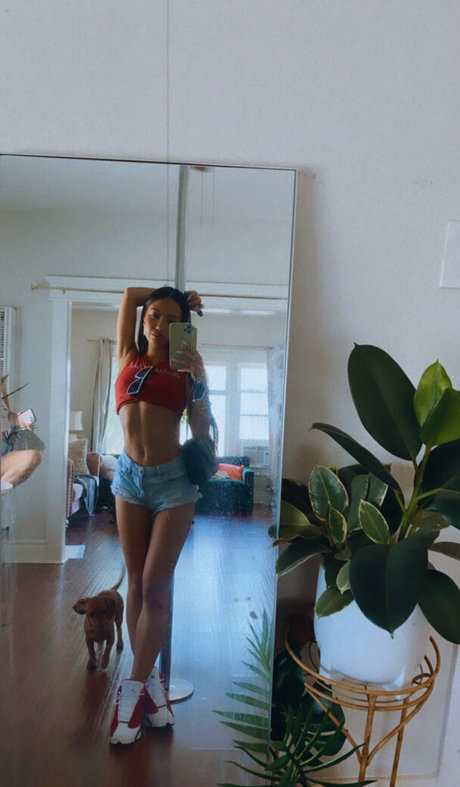 vollbusige reife onlyfans nackt perfekte bilder