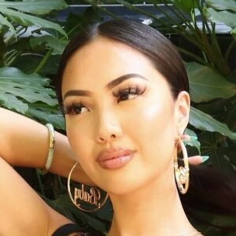 anfällige knochen-onlyfans schöne sexy foto