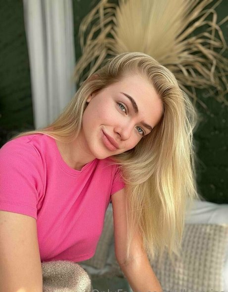 ellie miss nacktheit schöne fotos