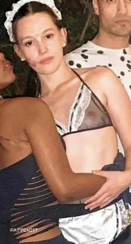 Victoria Pedretti exklusive pornografische archiv