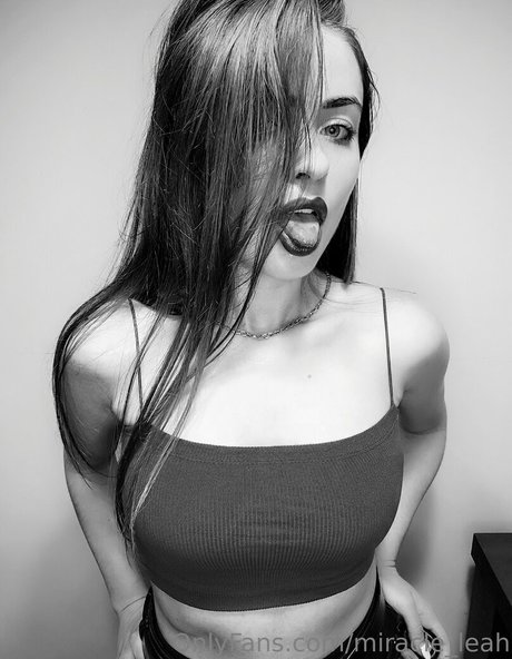 ehefrau milf onlyfans exklusive nackte bild