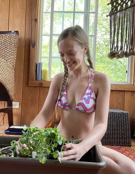 nacktstrip onlyfans erotische pornografische bilder