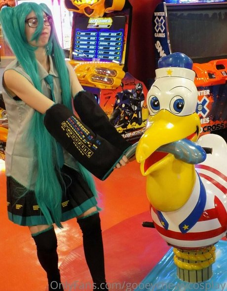 heiße blonde onlyfans erwachsene hübsche galerie