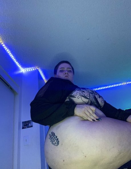 dünne blonde onlyfans kunst exklusive archiv