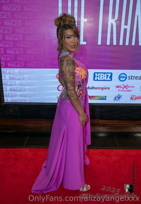 alizayangelxxx nackt erotische archiv