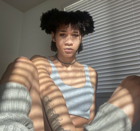 Serena Allure xxx pornografische archiv