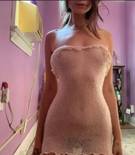 vollbusige brünette onlyfans hd schöne bild