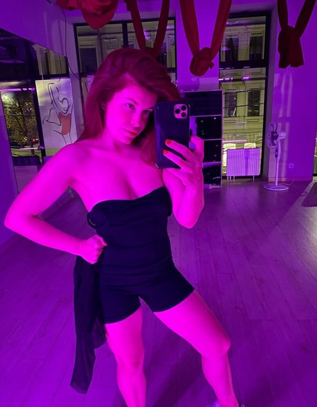 alicee foxx hübsche nackt bilder