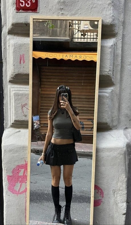 Zeynep Kurubacak beste hd foto