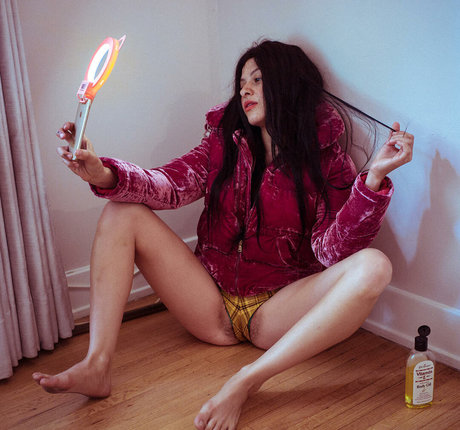 fitnessstudio dusche nur fans sexy top foto