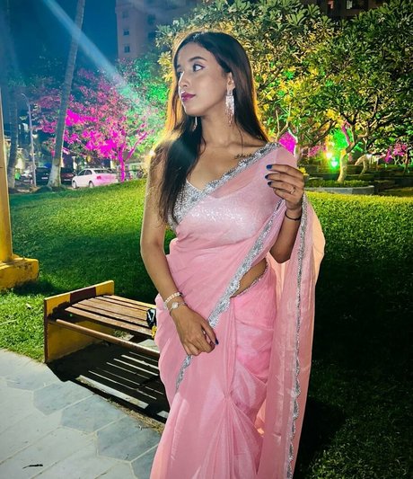 Rajasree nackt erotische bild