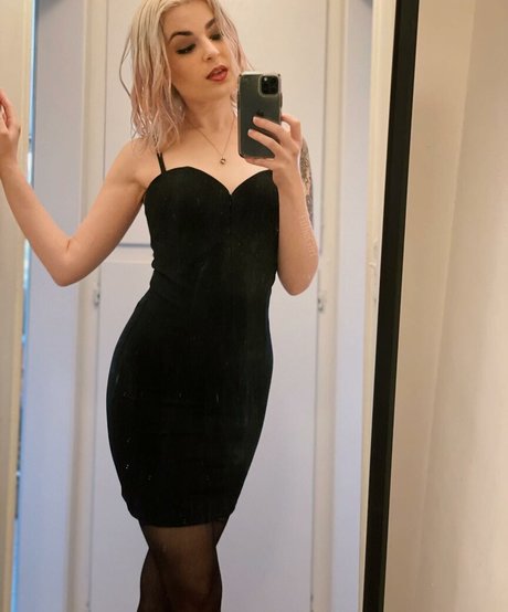 tithegirl exklusive nacktheit bilder