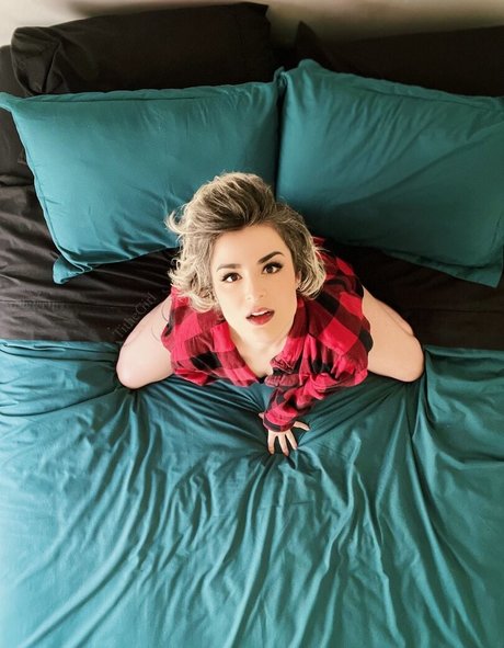 tithegirl erotische pornographische fotos