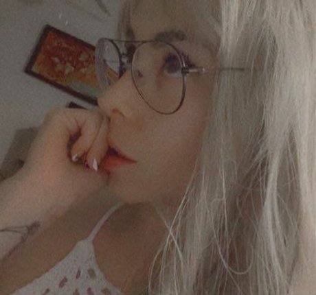 Bonni3 hd nette fotos