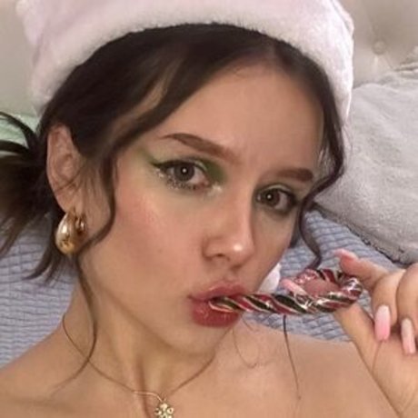 Asya aw erwachsene kunst bild