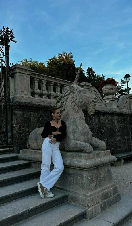 abby roseee porno top bild