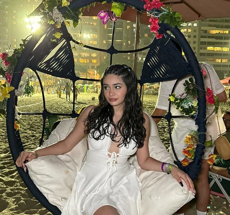 Alexandra Bull erwachsene pornostar galerie