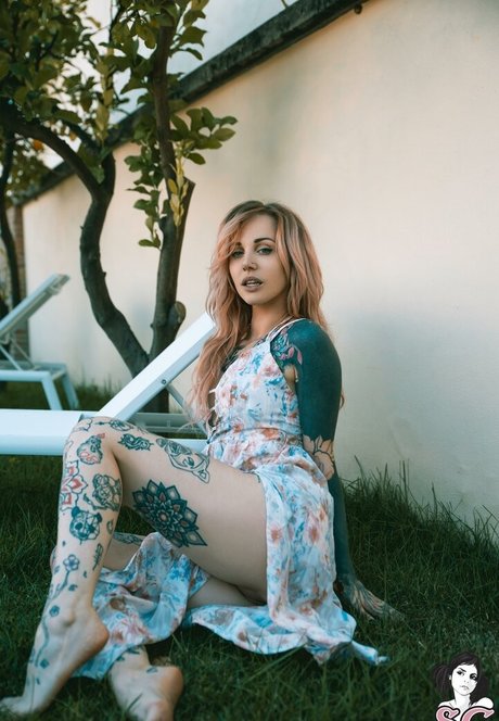 ebenholz raucht nur fans nacktheit akt archiv