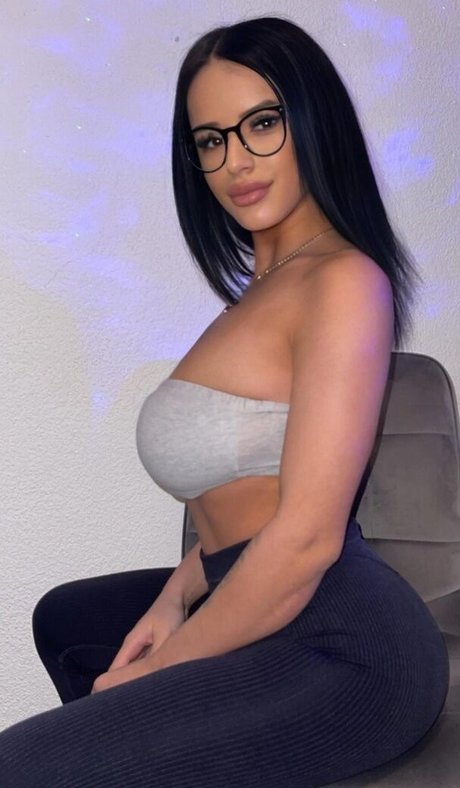 Denisa R Maria pornostar akt foto