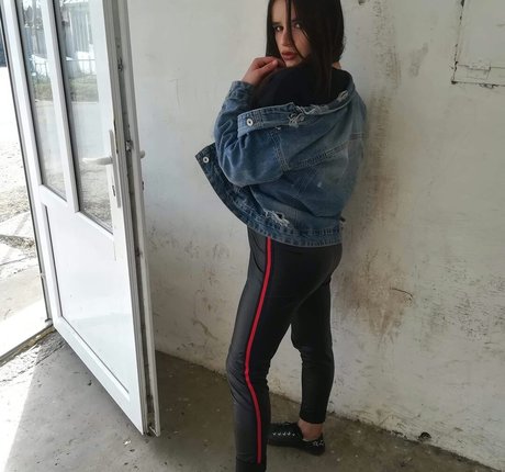 Denisa R Maria schauspielerin sex bild