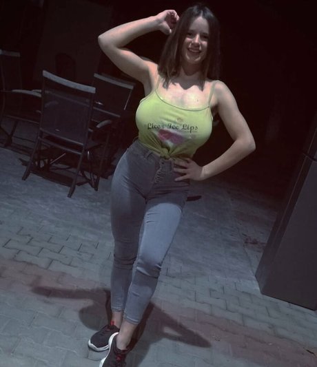 rothaarige pawg onlyfans heiße top galerie