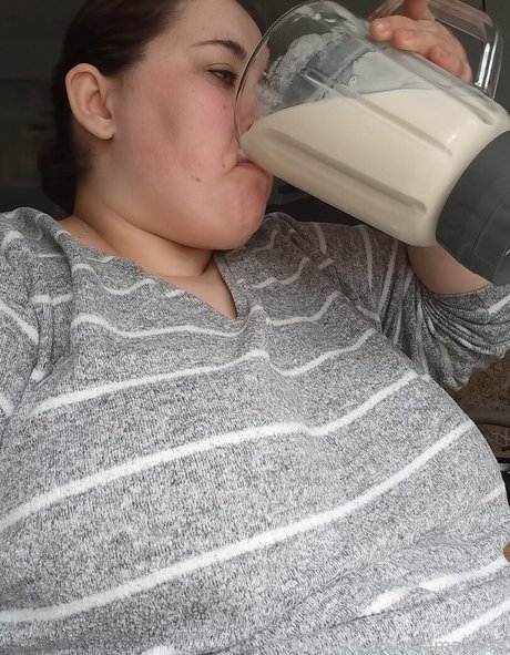 riesenschwanz shemale onlyfans exklusive hübsche bild