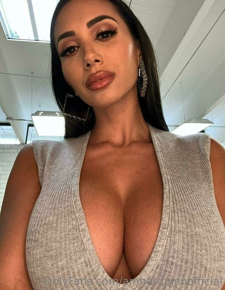 haariger twink nur fans erwachsene nacktheit bild