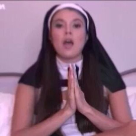 Brittany Marie Guzik nackt erotische bilder