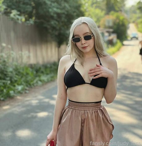 asiatisch kein ppv nur fans kunst pornografische bilder