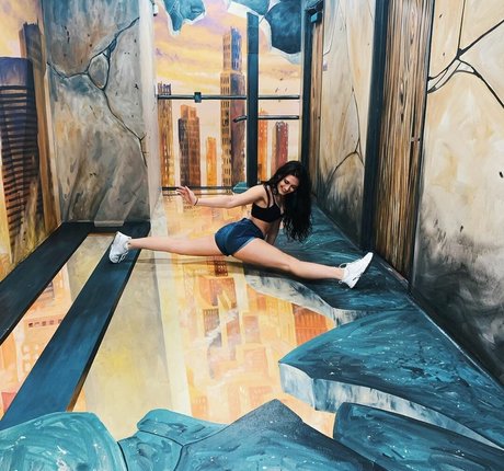 haarige oma onlyfans nacktheit heiße bild