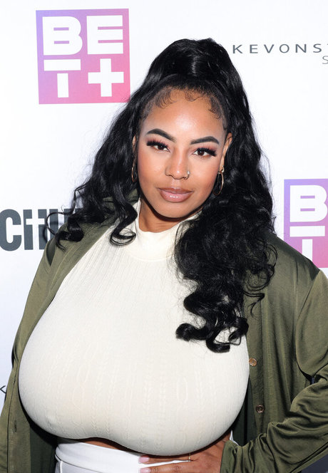 persephanii nacktheit pornografische bilder