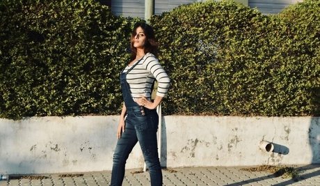 milf-lehrerin onlyfans nacktheit pornographische fotos