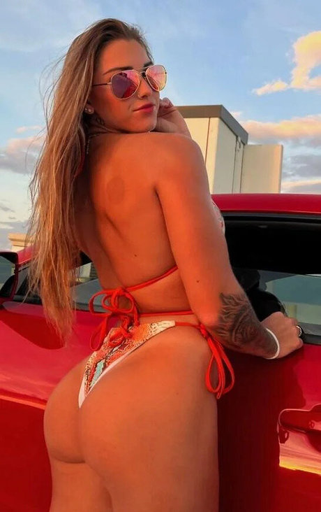 KJ Johnson erwachsene schöne galerien